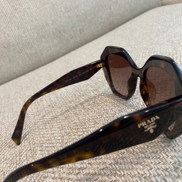 Prada Sunglasses - Picture 3 of 6